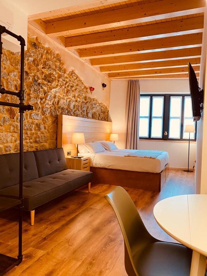 Apartamentos La Casina De Los Musicos Pola de Siero Luaran gambar