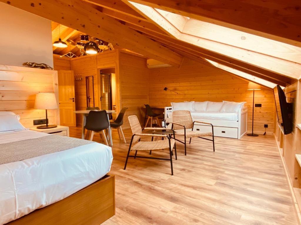 Apartamentos La Casina De Los Musicos Pola de Siero Luaran gambar