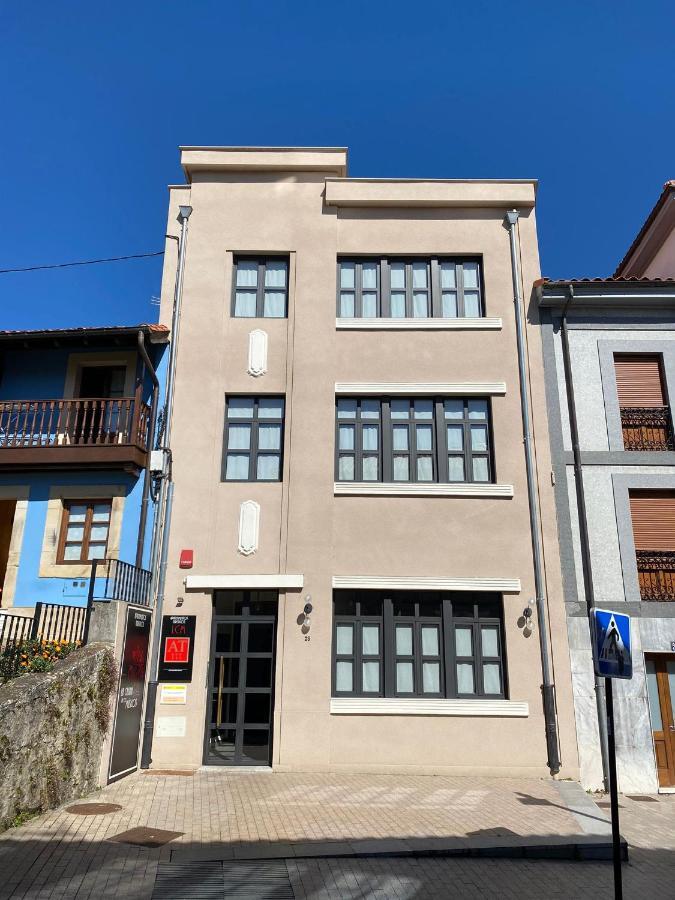 Apartamentos La Casina De Los Musicos Pola de Siero Luaran gambar